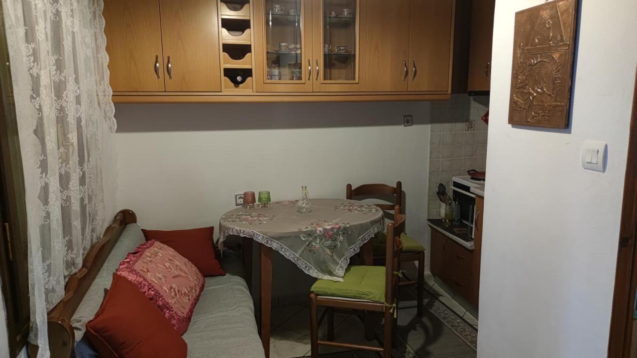 Dameli Apartment Sykaminea Bagian luar foto