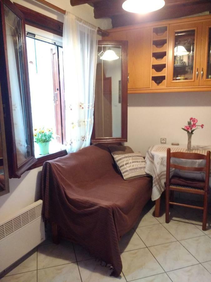 Dameli Apartment Sykaminea Bagian luar foto