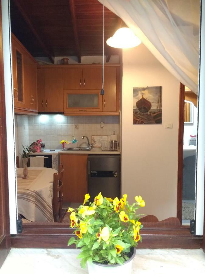Dameli Apartment Sykaminea Bagian luar foto